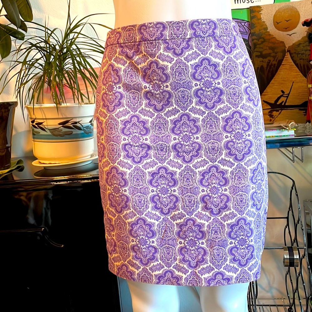 J.Crew Number 2 Pencil Skirt in Purple and White Cotton Paisley sz P0